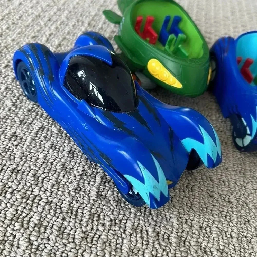PJ Masks -bundle of 3 toy cars from PJ masks in Good pre-played condition